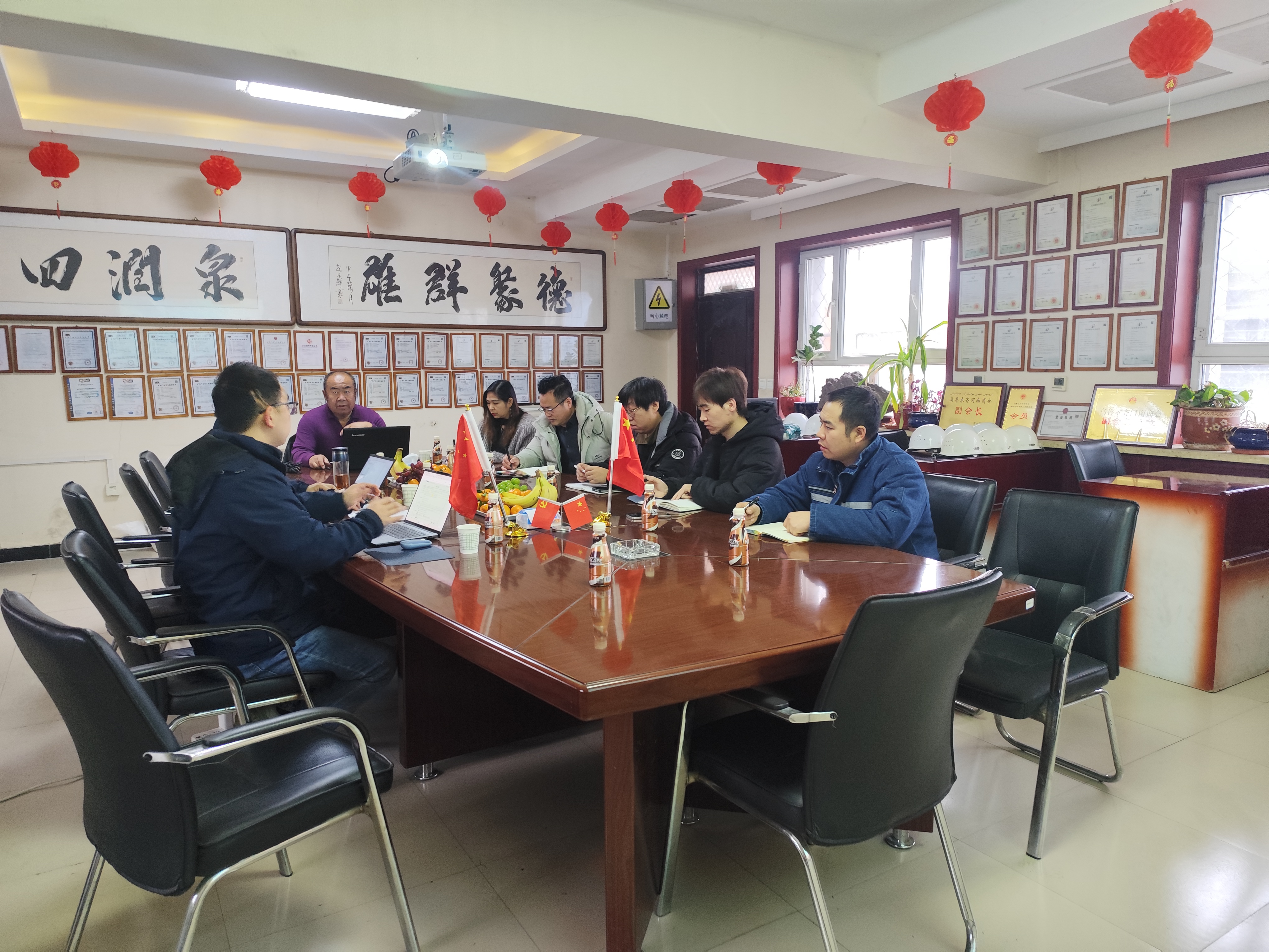 德泉礦機順利通過三體系現(xiàn)場審核，持續(xù)夯實高質(zhì)量發(fā)展根基